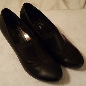 Dansko Black Slides